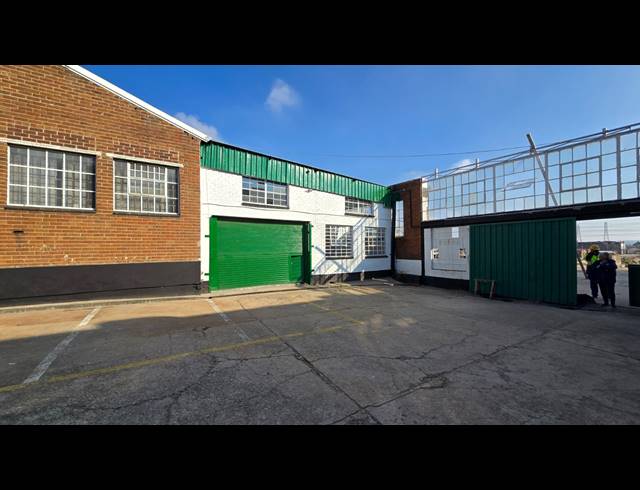 437M² WAREHOUSE TO LET IN SEBENZA